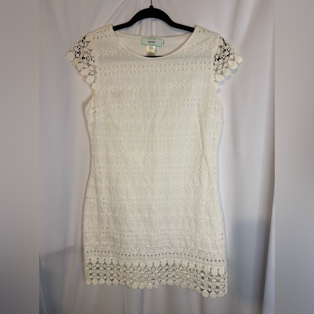 Woman’s Joompy Elegant White Lace Dress